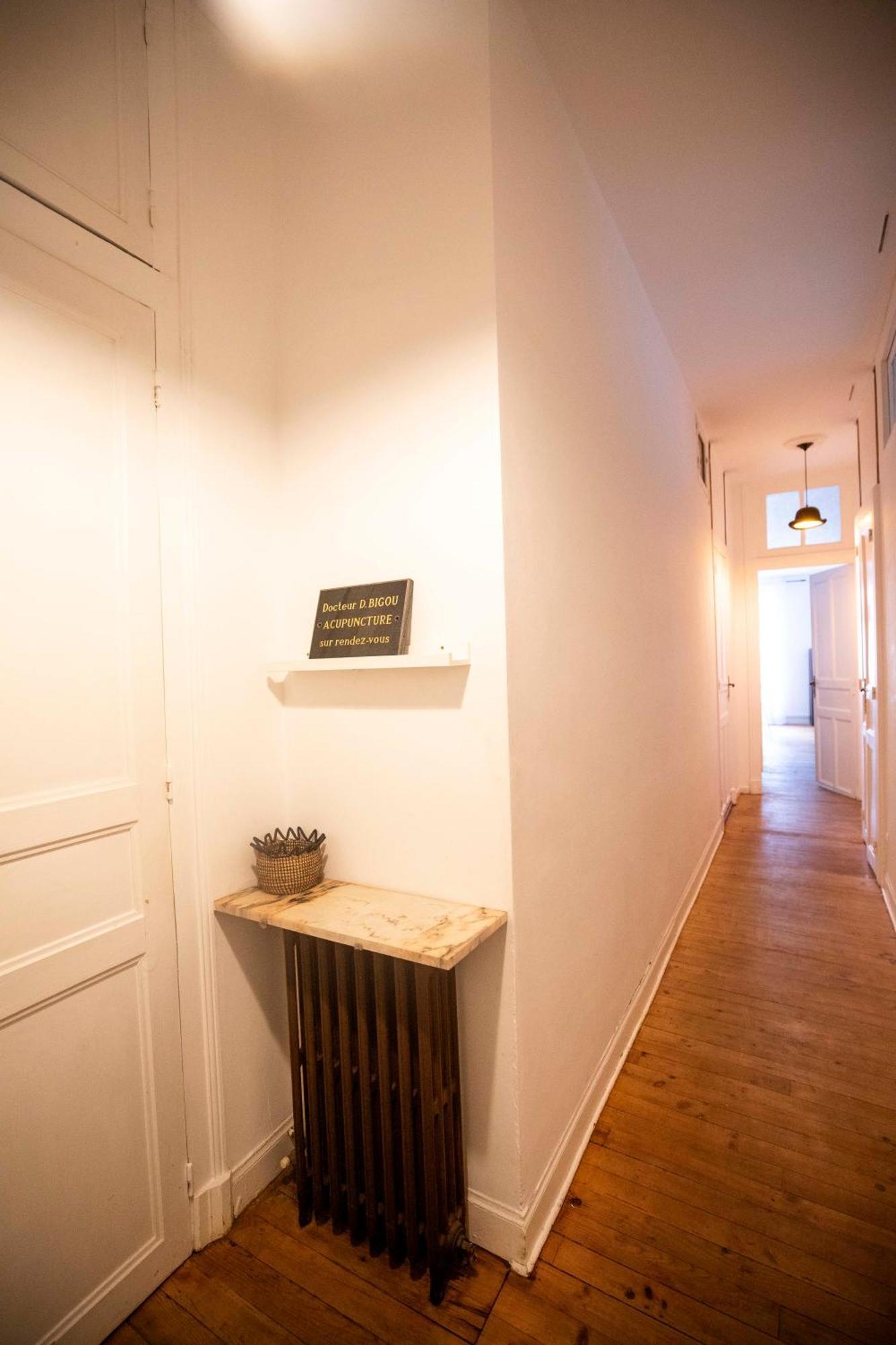 L'Appartement Lieu De Qualite En Centre Ville De Pau Extérieur photo